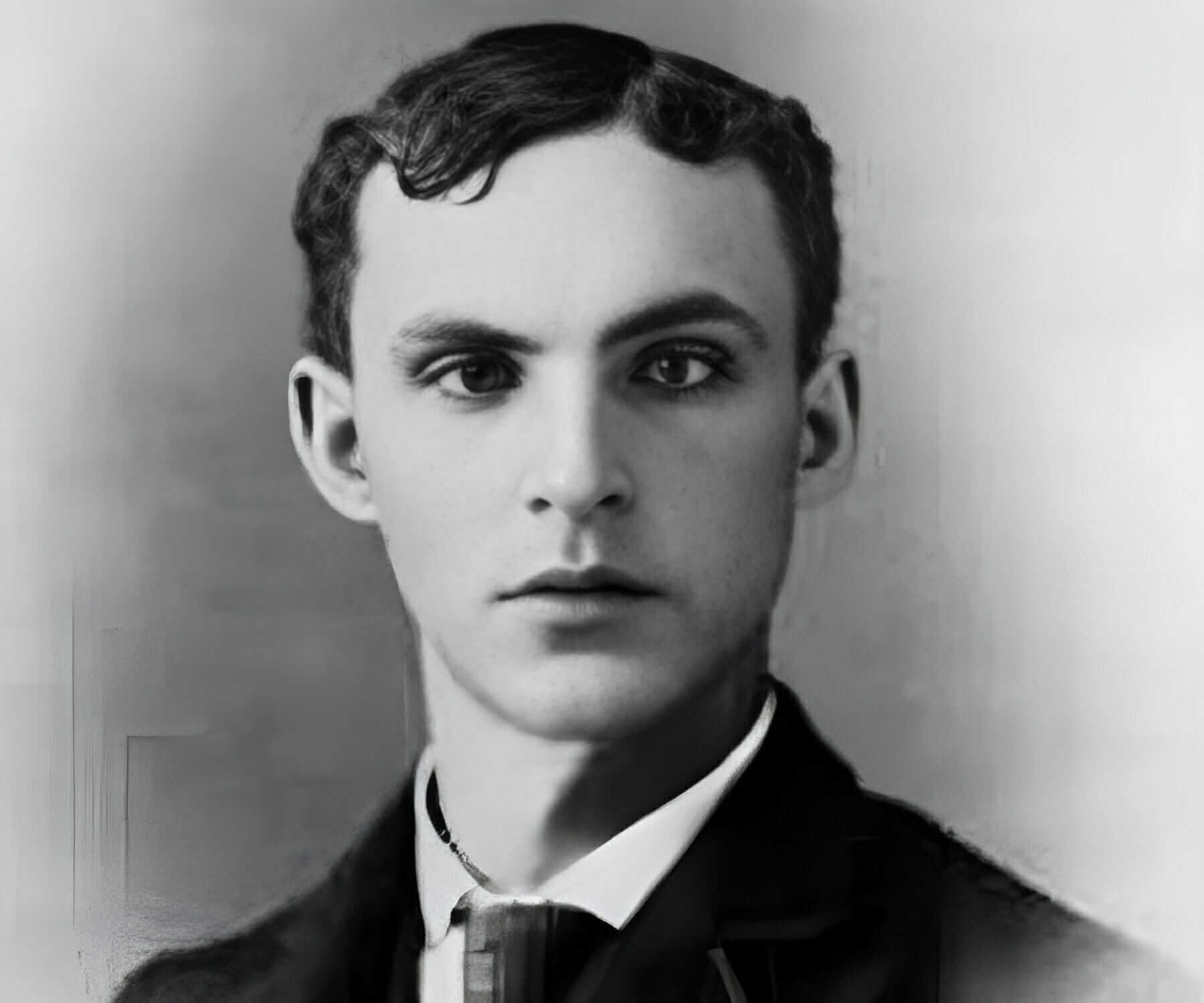 30 Amazing and Rare Photos of Henry Ford - Face26 - AI Photo Enhancer