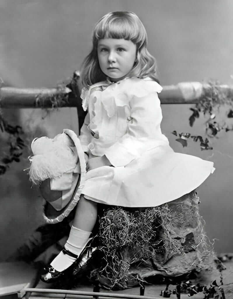 Childhood Photos of Marie Curie