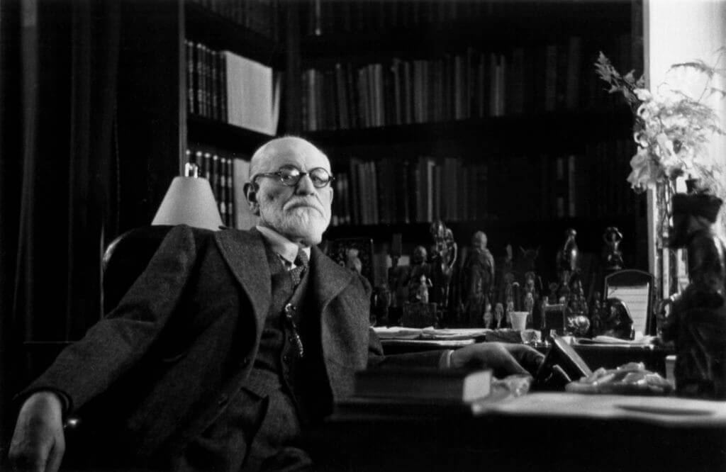 Amazing and Rare Photos of Sigmund Freud