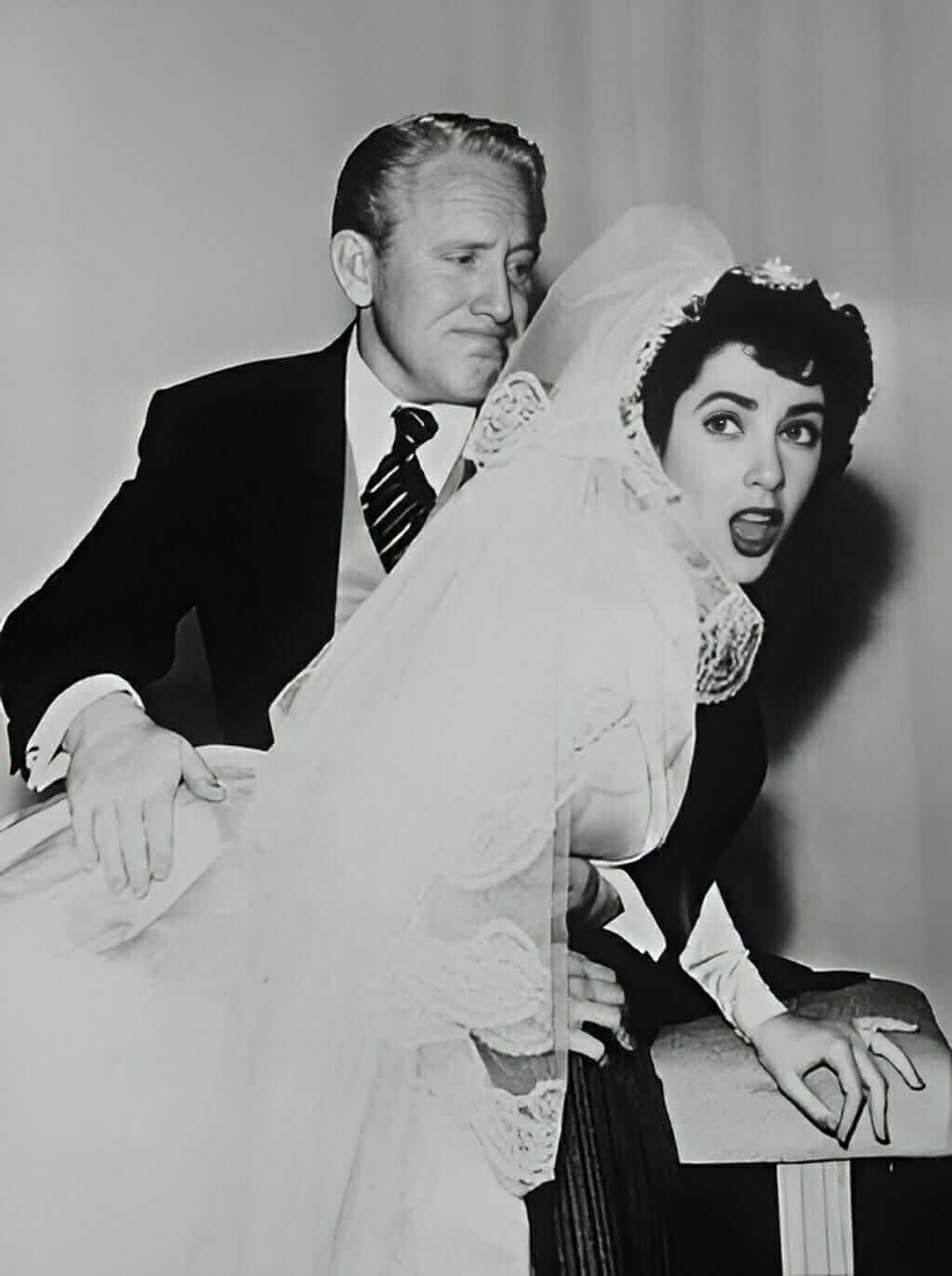 30 Amazing and Rare Photos of Spencer Tracy in HD