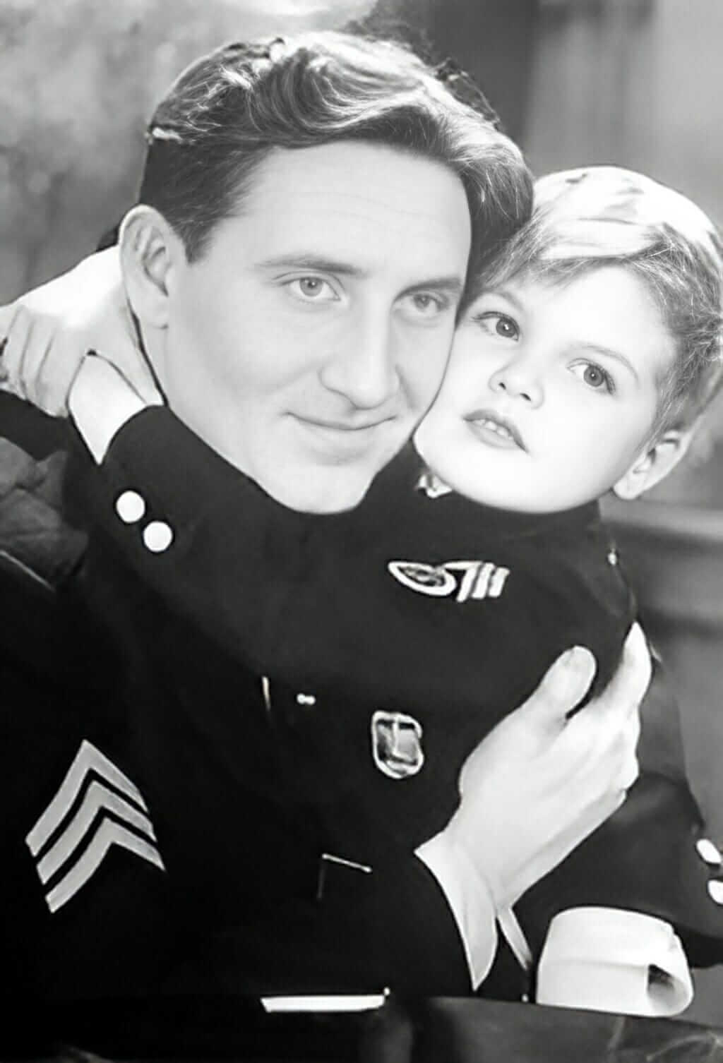 30 Amazing and Rare Photos of Spencer Tracy in HD